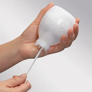 Cleaning brush
