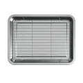 Set of marinating dishes