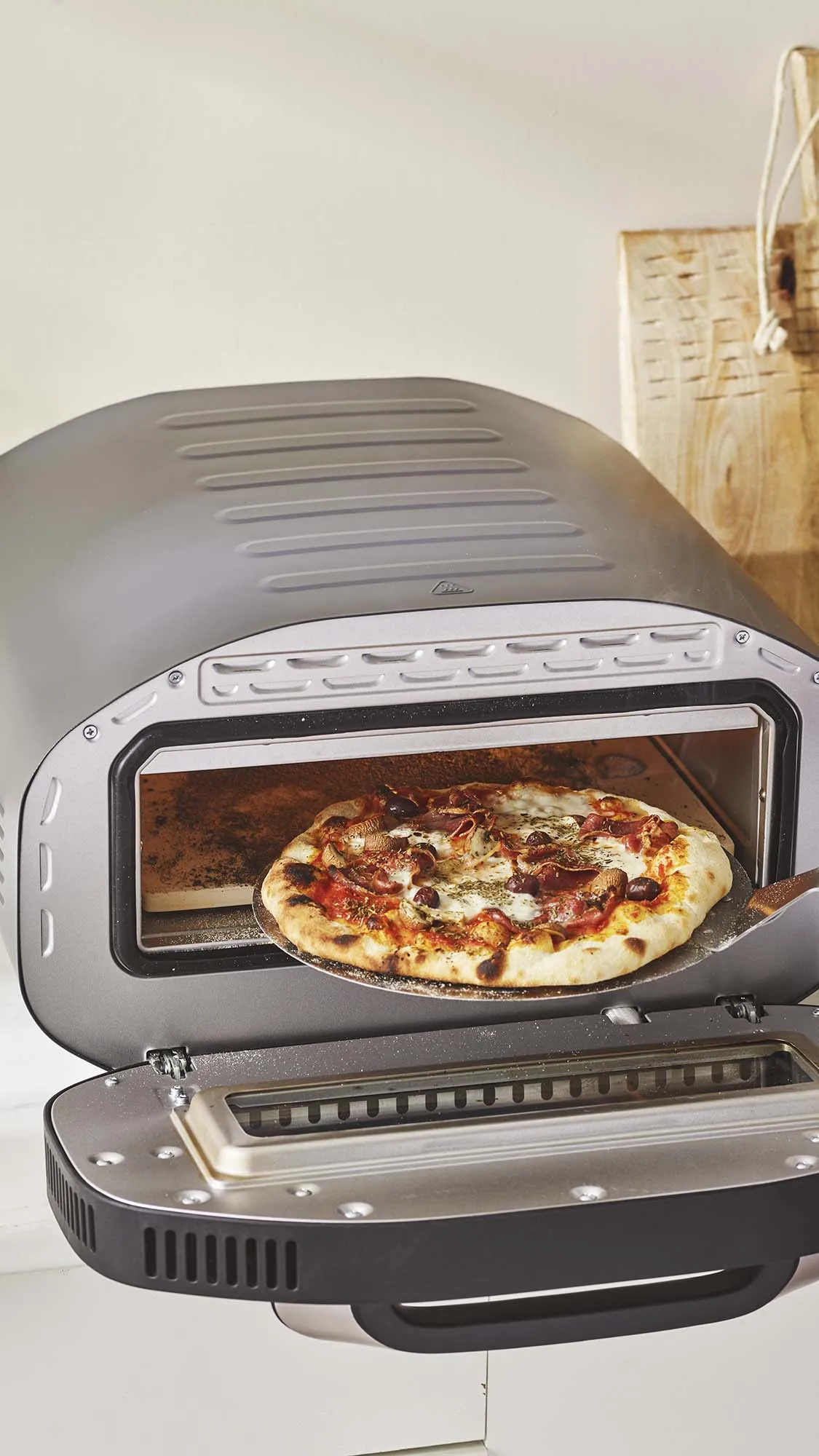 0-Four à pizza